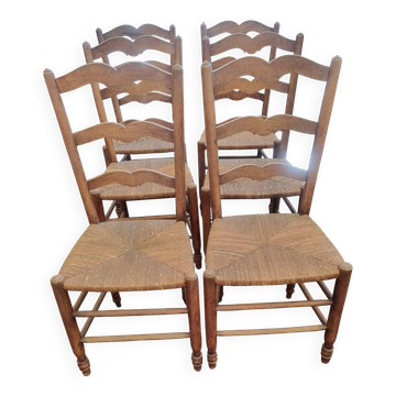 Old straw chairs in very good condition