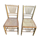 Paire de chaises cannées en bois doré