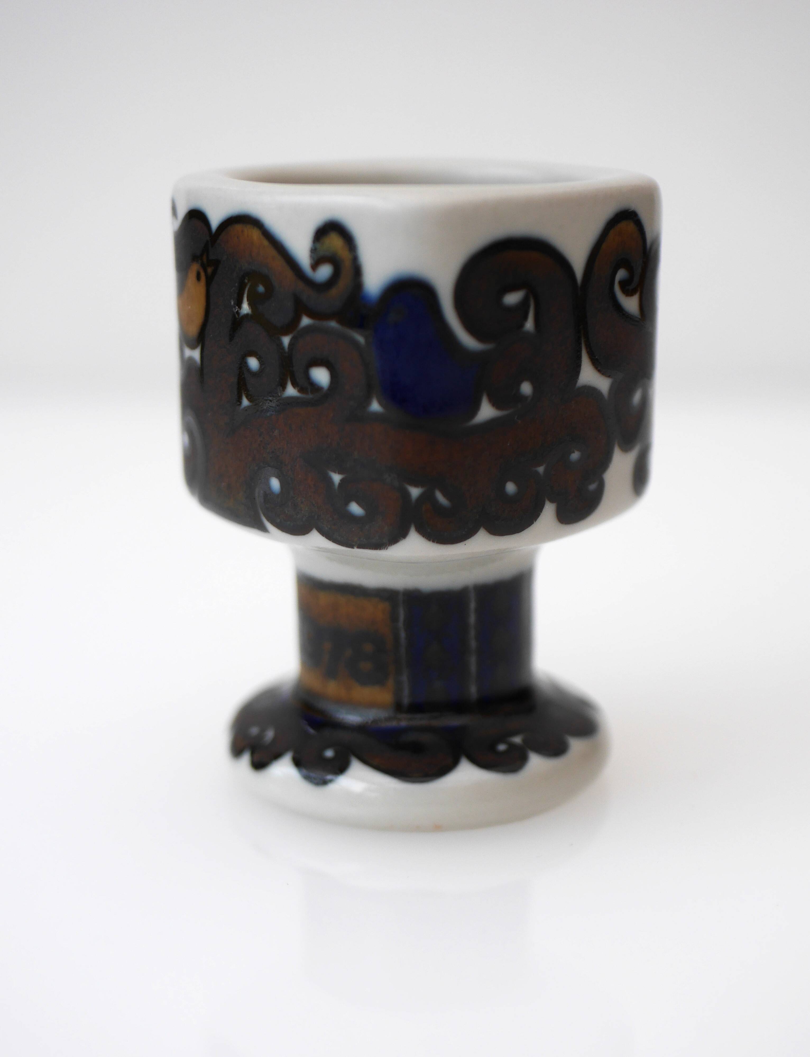 Coquetiers annuels scandinaves modernes et vintage de collection Arabia Kalevala