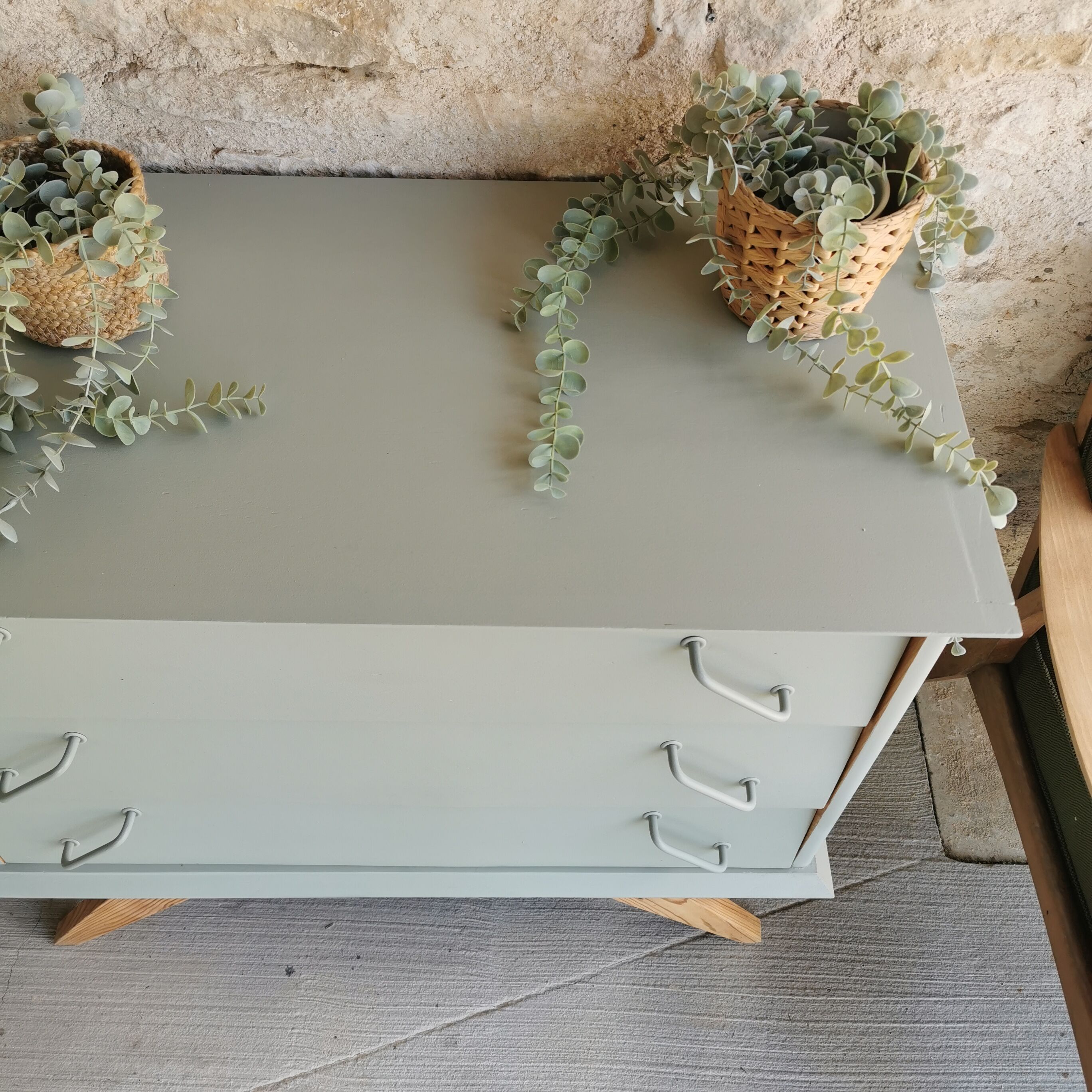 Vintage chest of drawers compass feet