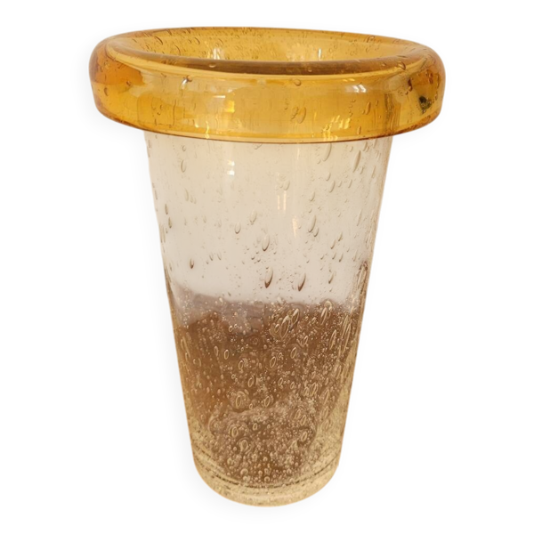 Vase en verre bullé