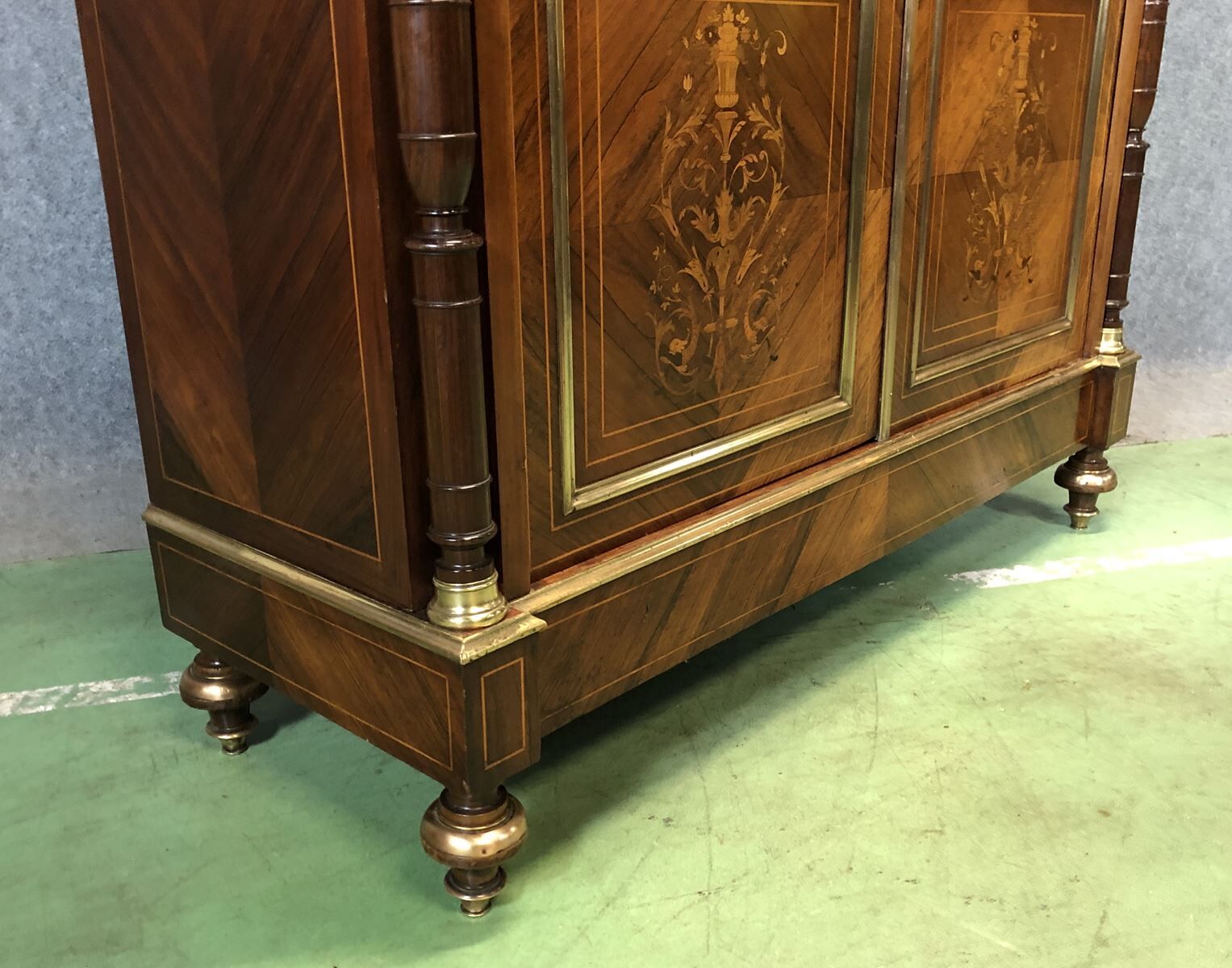Louis XVI-style library in rosewood - late 19th century