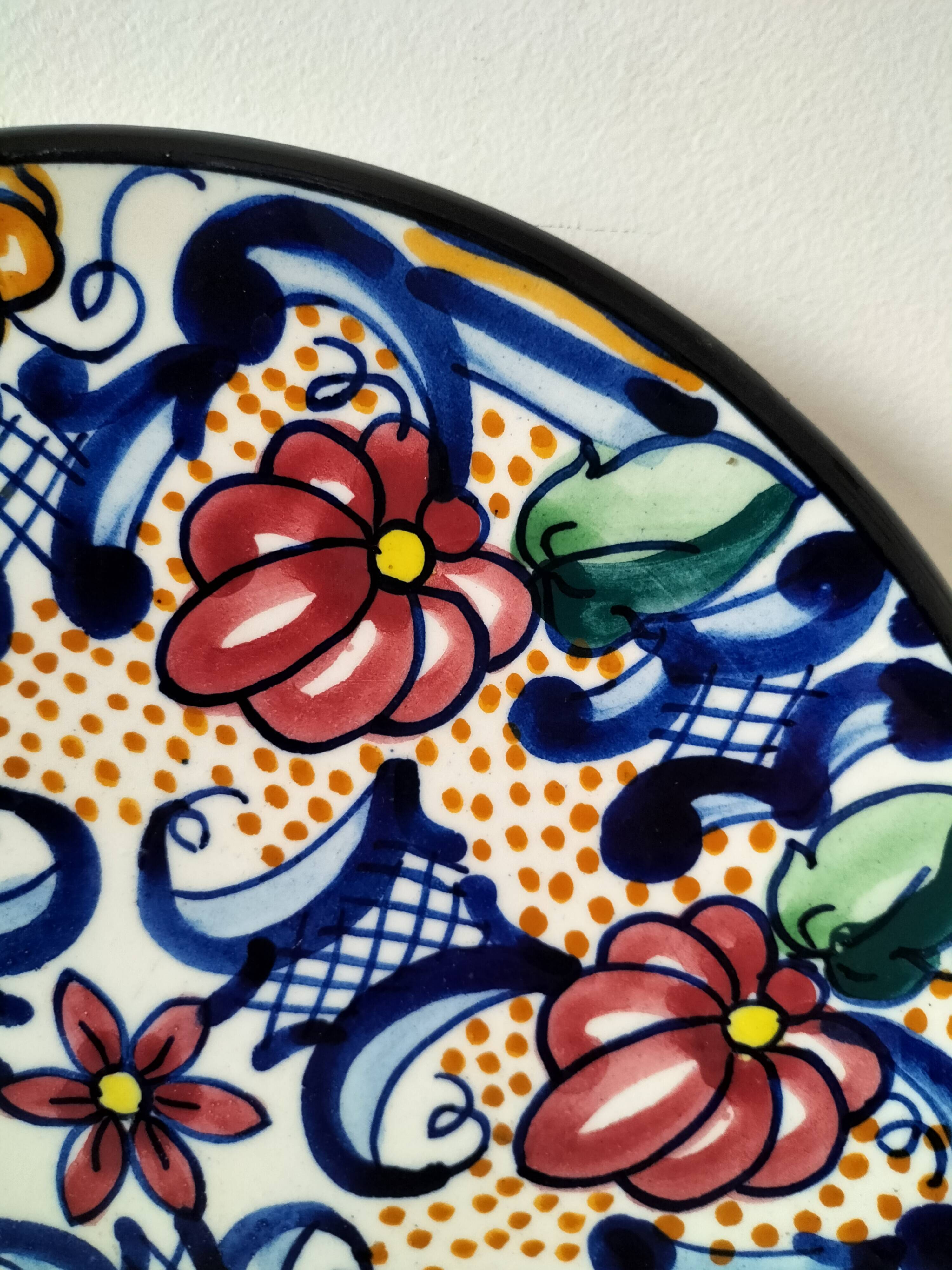 Large Andalusian ceramic plate