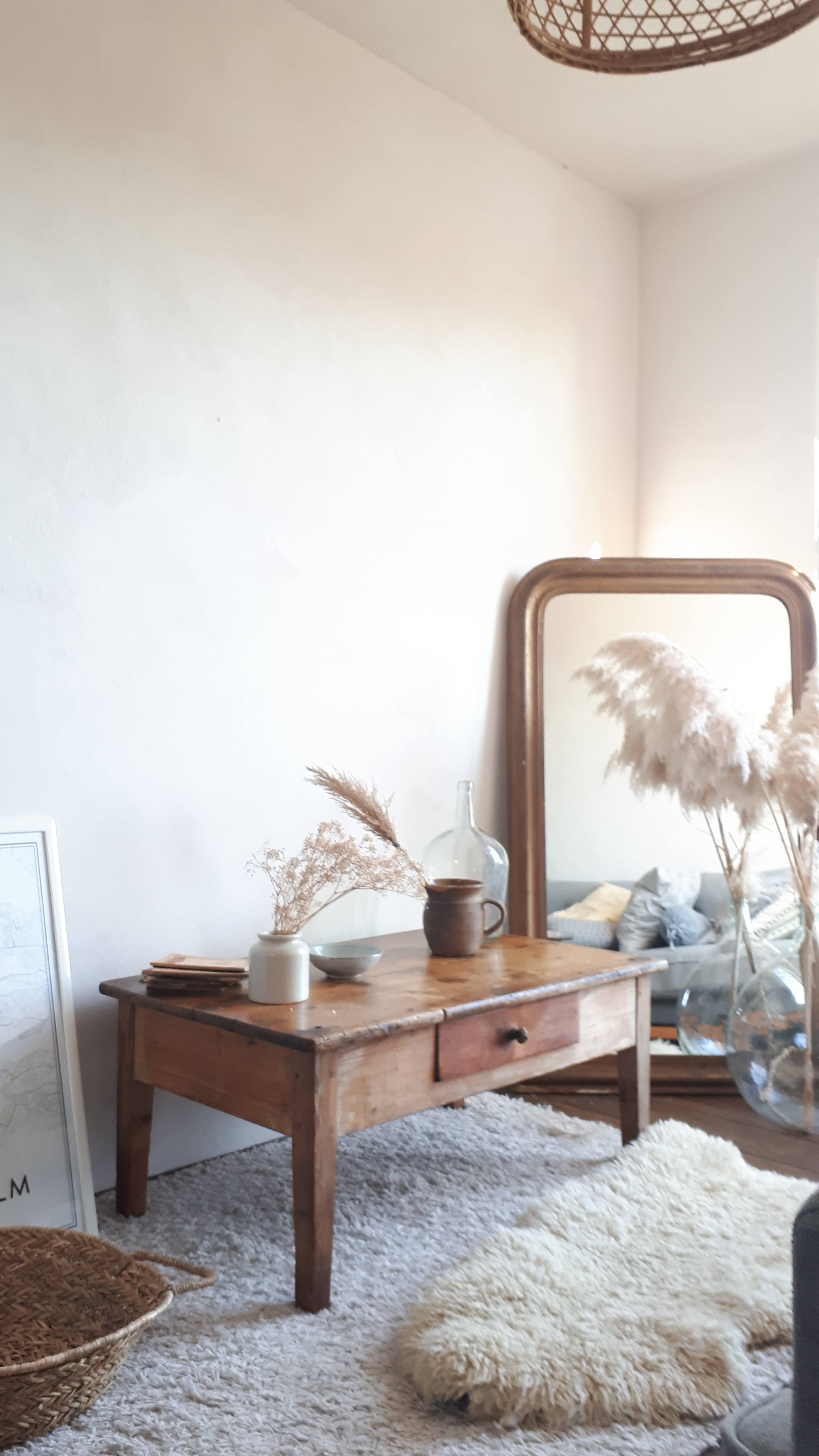 Old-spirited coffee table farm table