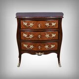 Small marquetry chest of drawers, Louis XV style – mid 19th century