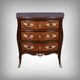 Petite commode en marqueterie, style Louis XV – milieu XIXe