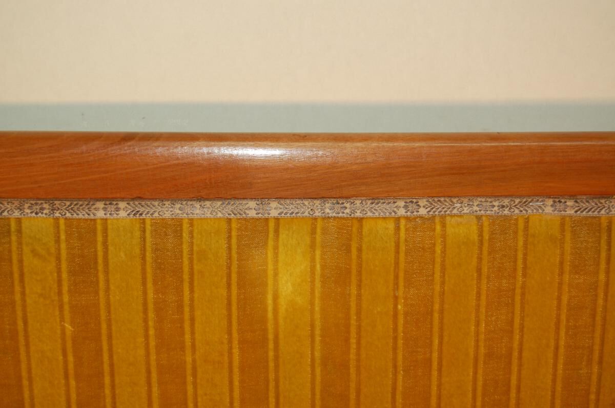 Empire walnut hooded sofa