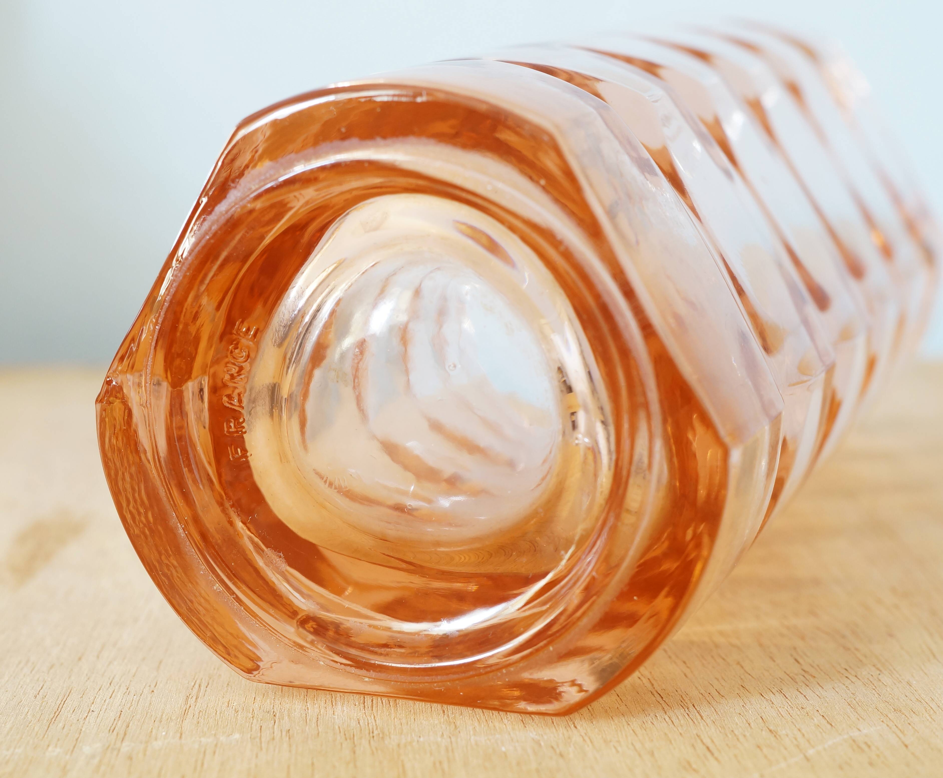 Luminarc type molded glass vase pink color 70s