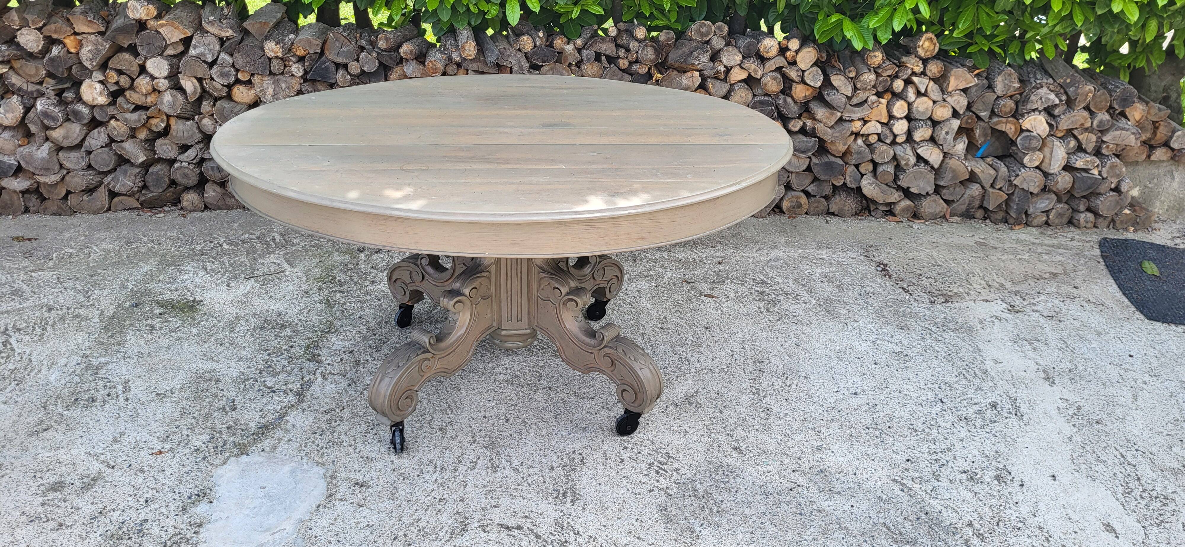 Oval dining table in the Napoleon III style
