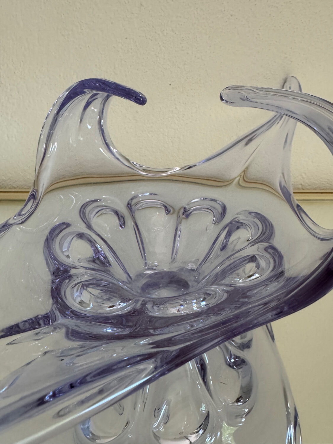 Neodymium crystal cup from the 60s