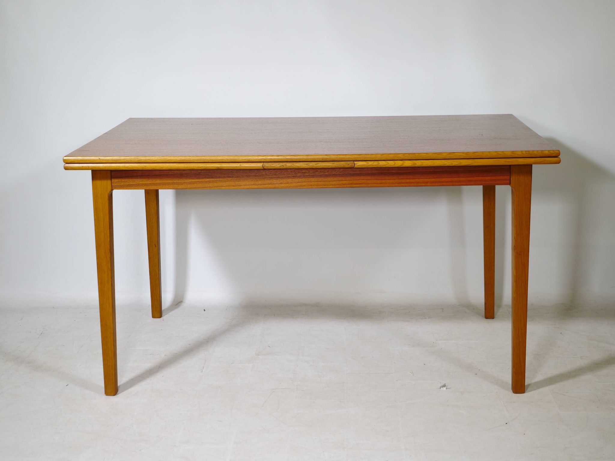 Extending Danish Mid-Century Teak Dining Table, 1960s