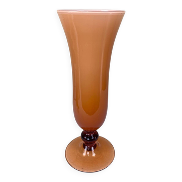 Trumpet vase