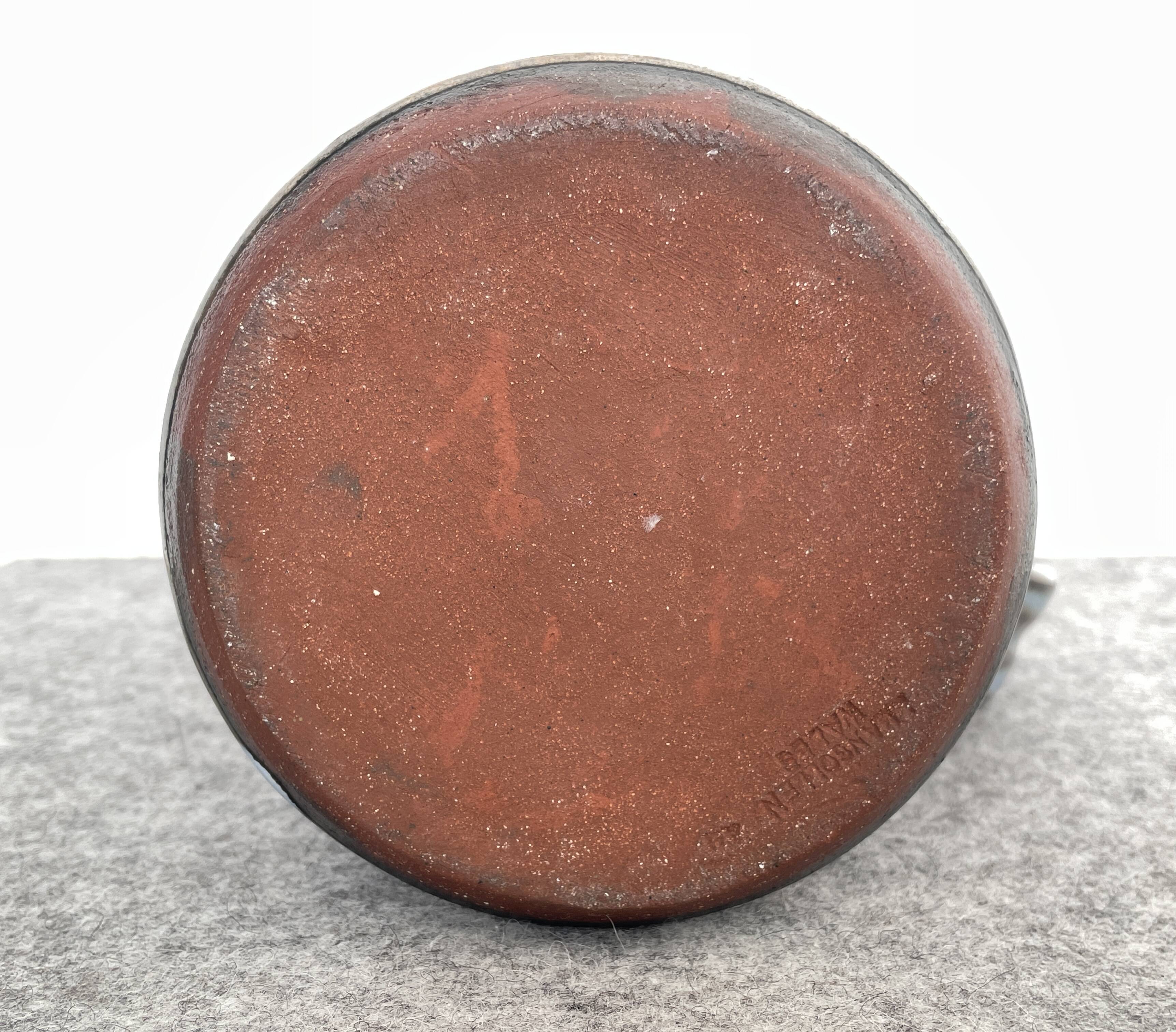 Stoneware carafe - Studio Galois Llangoren Pottery - 60/70