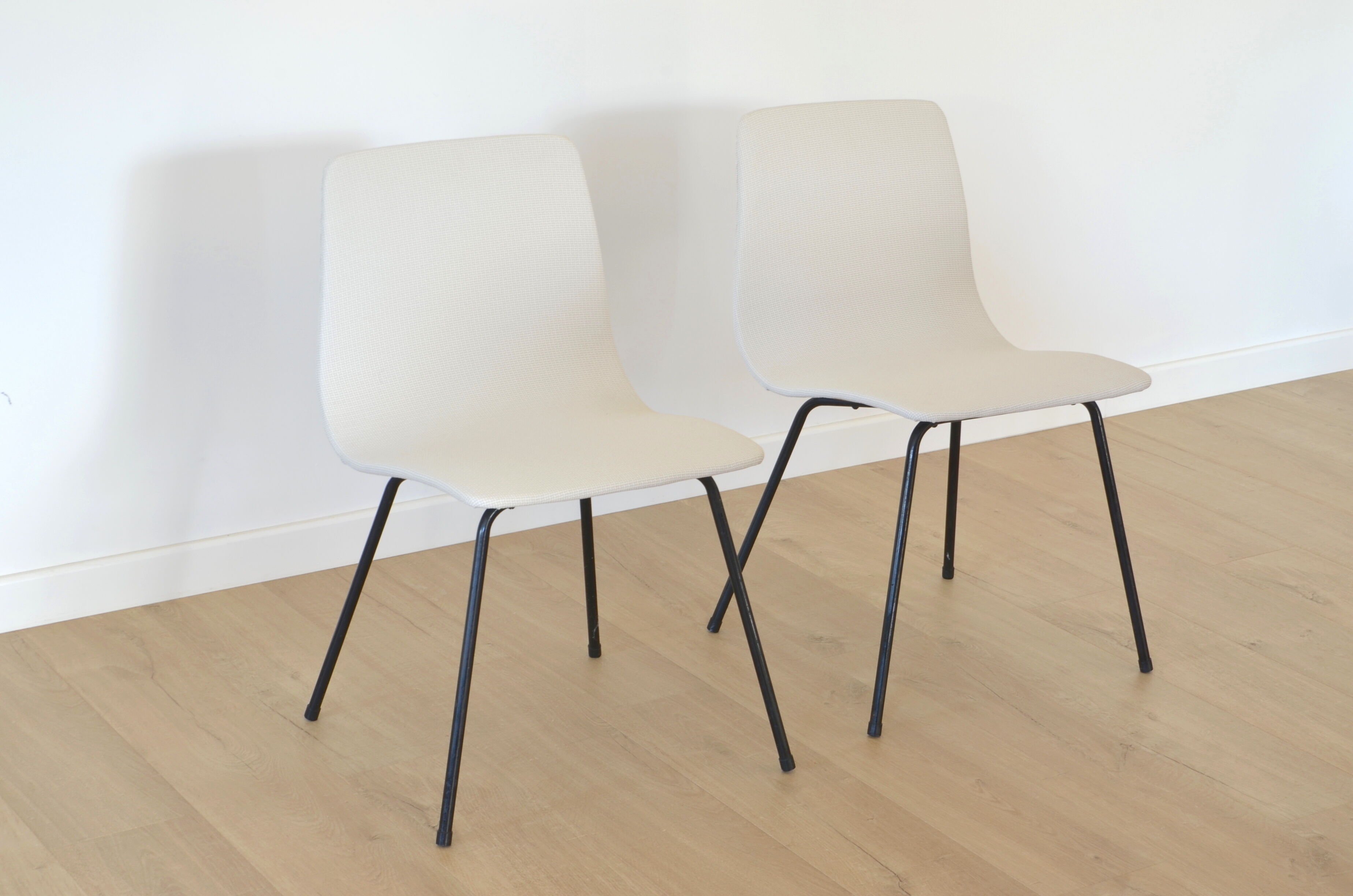 Pair of chairs "papyrus" of Pierre Guariche Steiner 1950