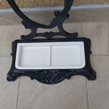 Cast iron umbrella holder