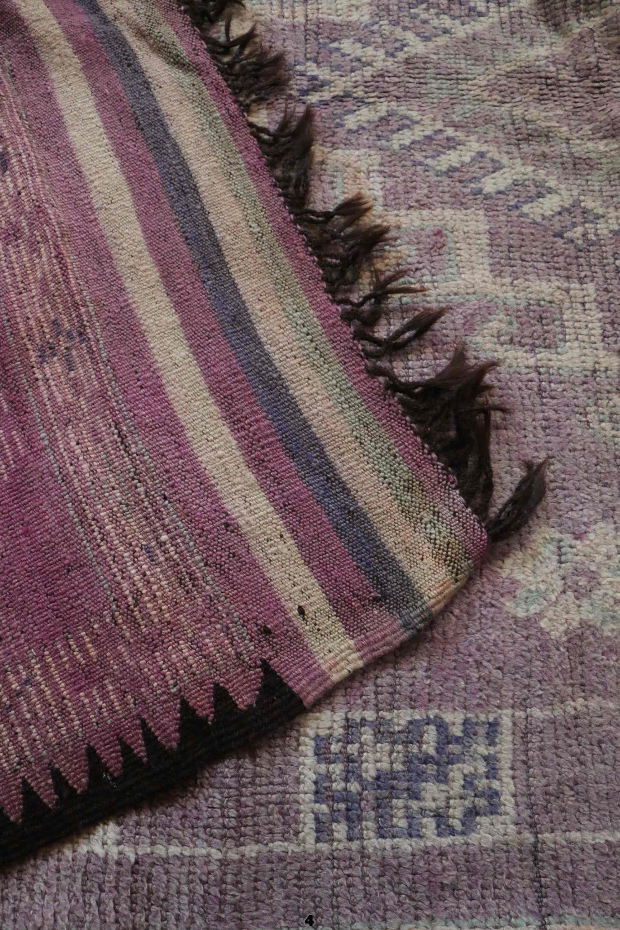 Old moroccan carpet - 190 x 380 cm