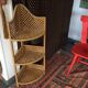 Corner shelf