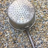 Tin strainer