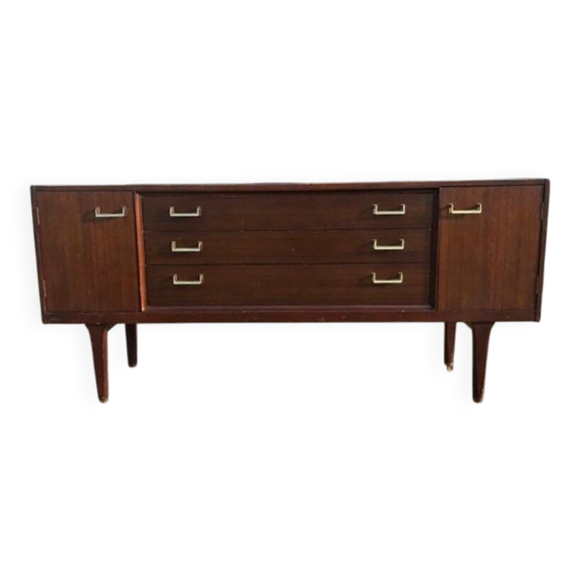 Enfilade G-Plan Tola 1960s in teak and brown brass - long Mid-Century buffet