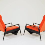 Pair of vintage armchairs in burnt orange, MCM design from the 1960s.