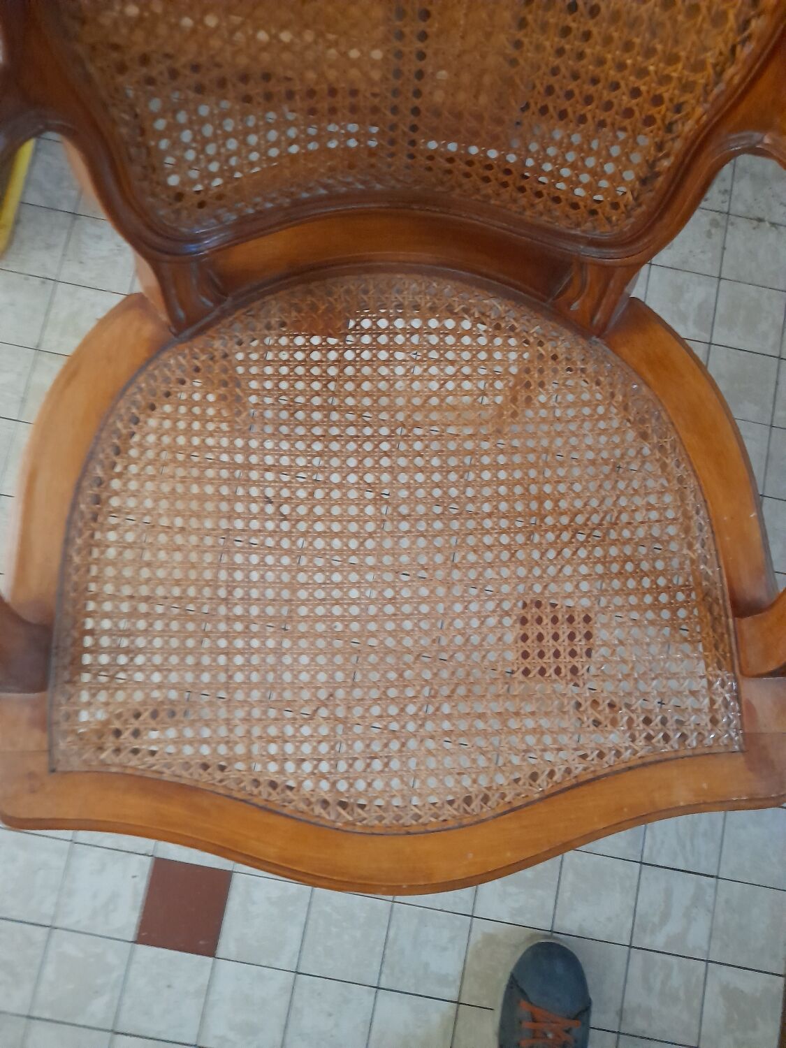 Fauteuil louis XV bois et cannage