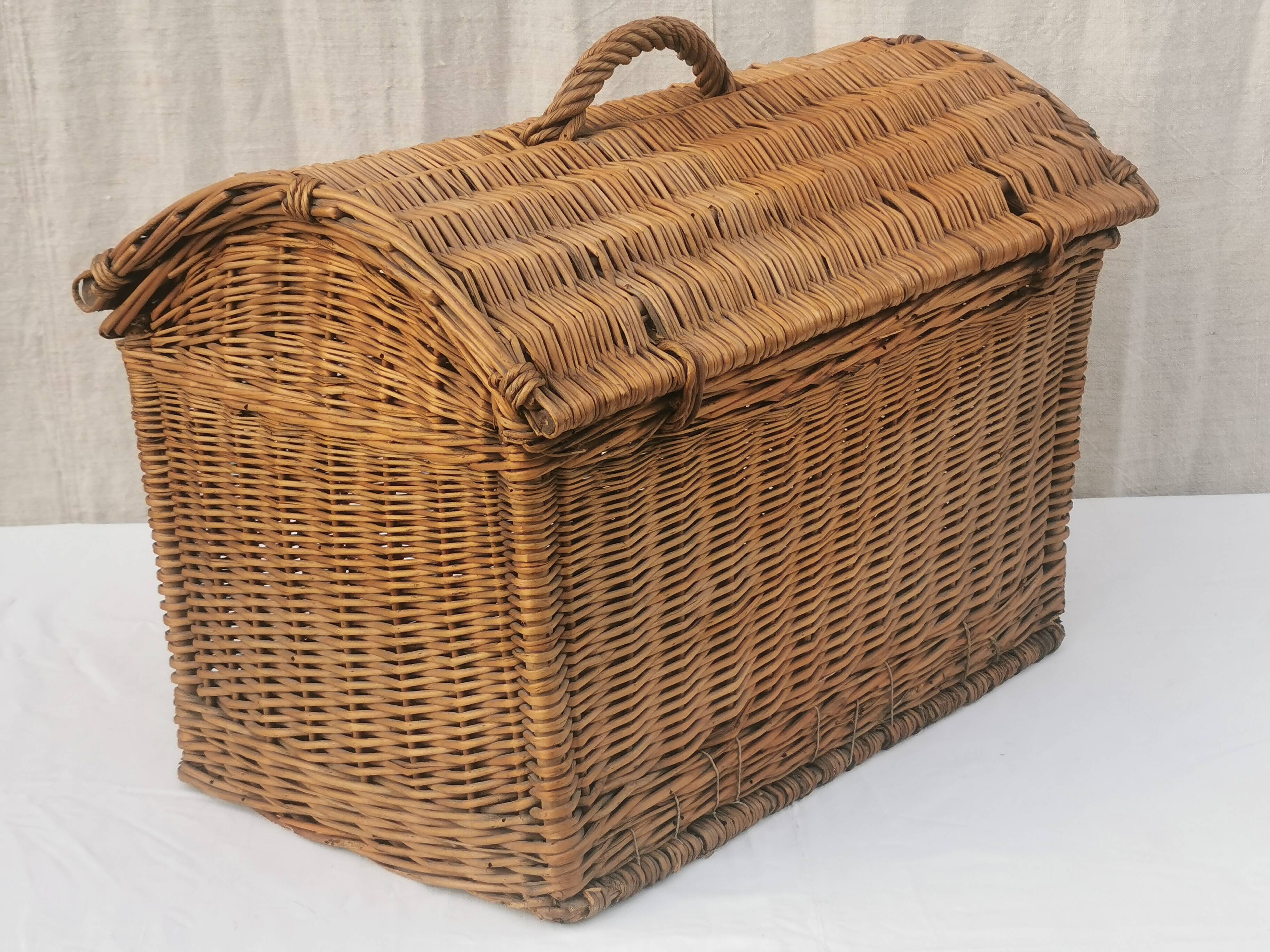 Large vintage wicker basket