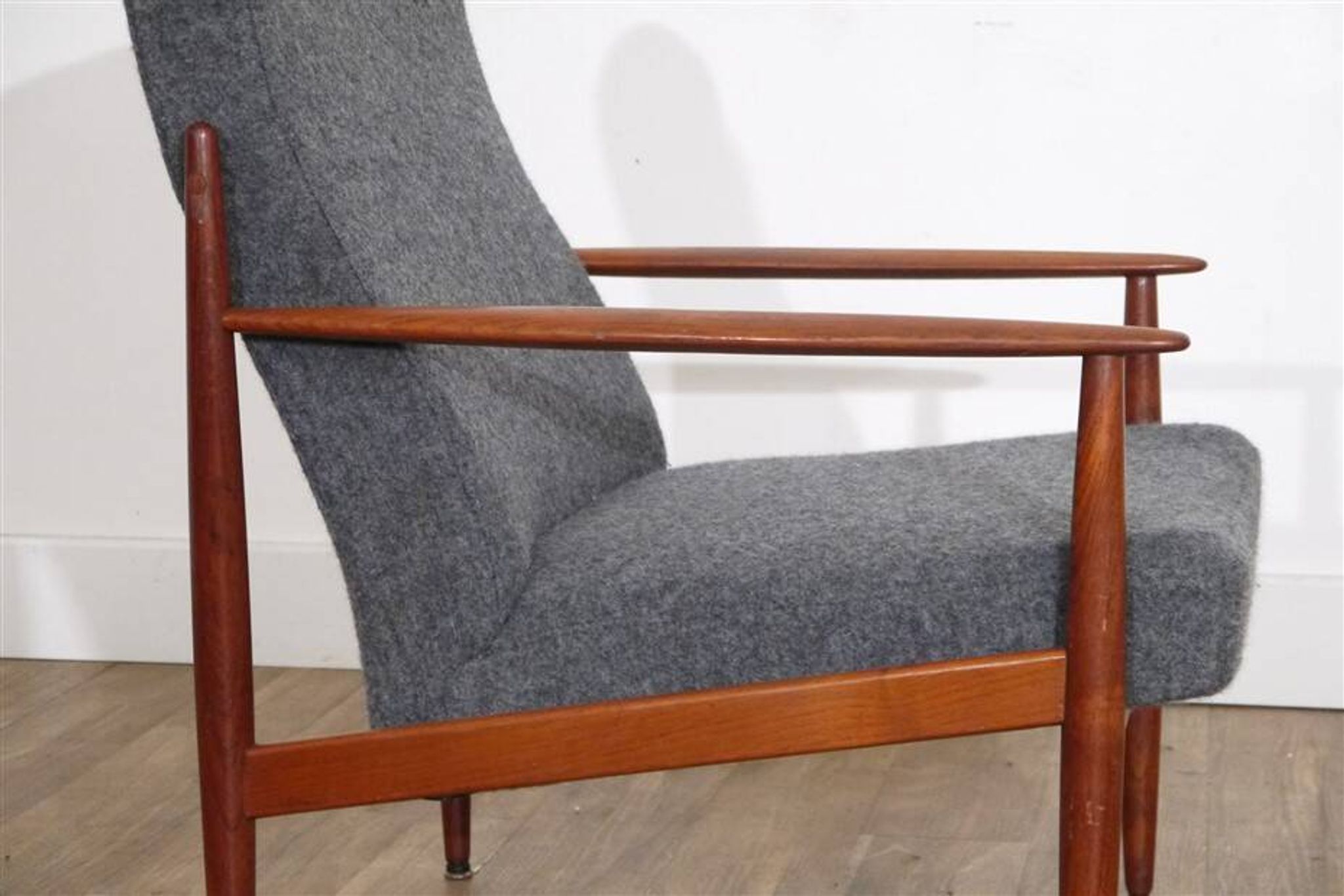 Fauteuil scandinave en teck 1960