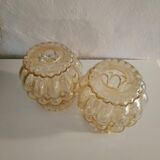 Lot 2 suspensions lampe globe en verre moulé des années 70