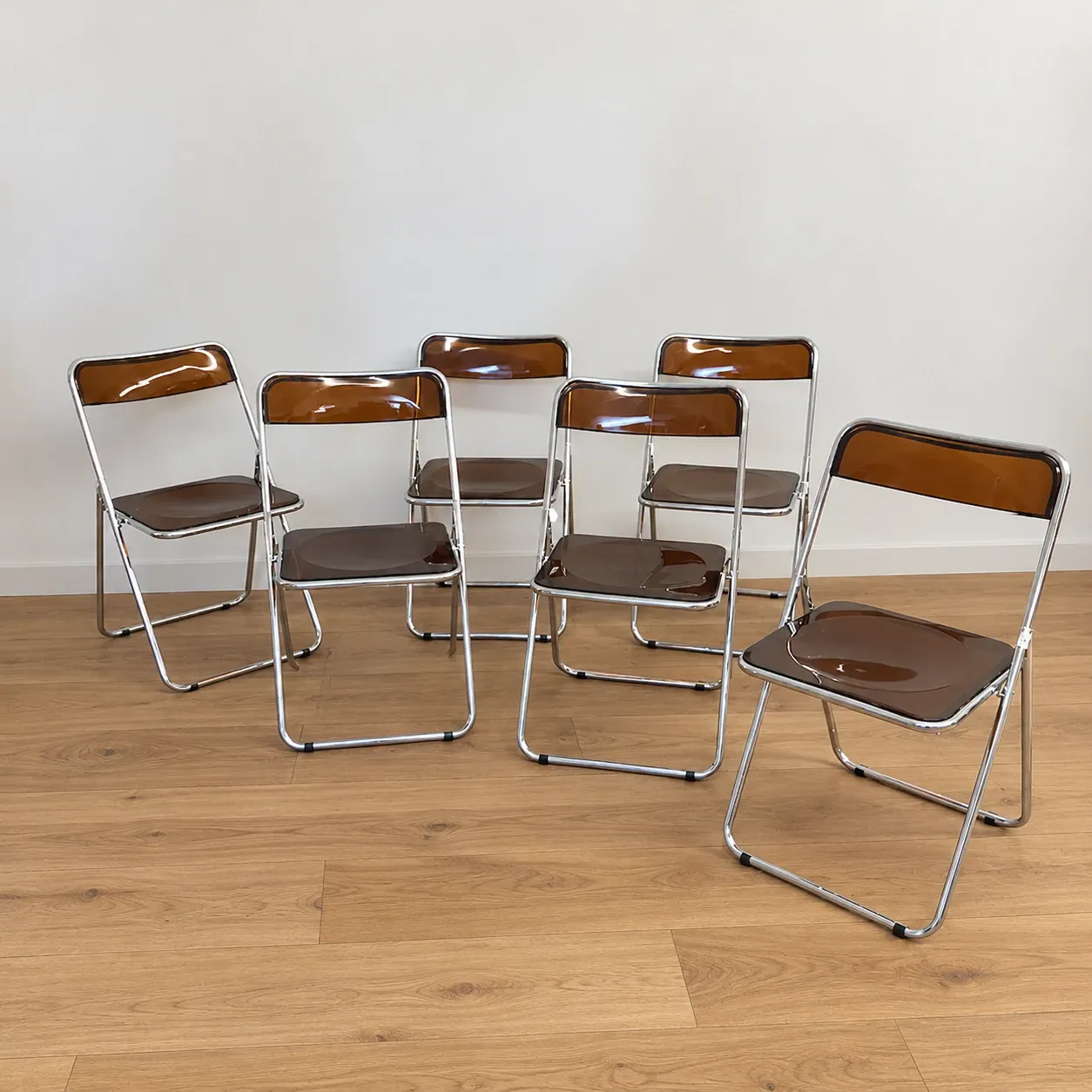 Set of 6 plia style chairs from the 1960s/70s.