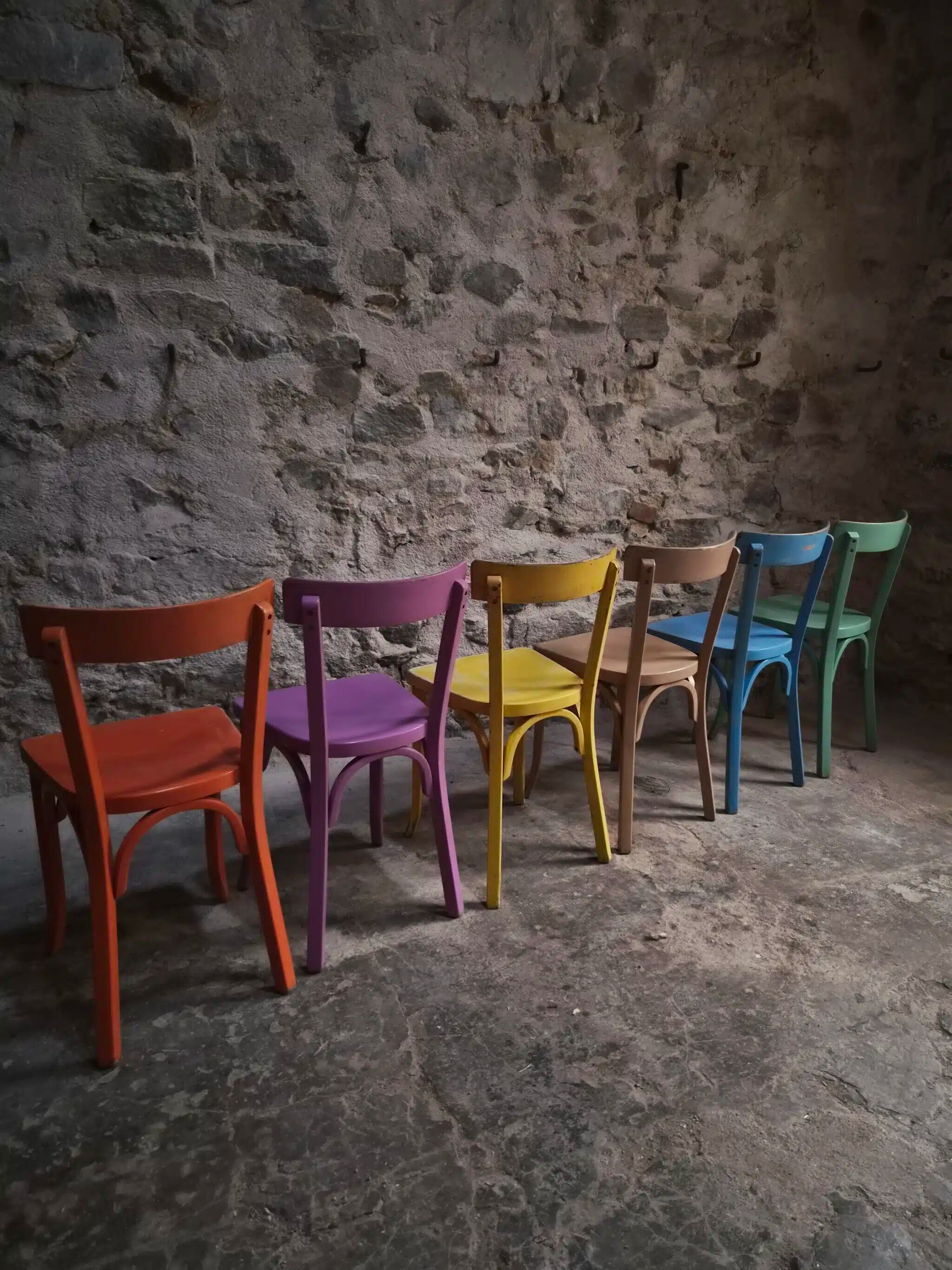Chaises bistrot françaises Baumann en couleurs variées, lot de 6, années 1950