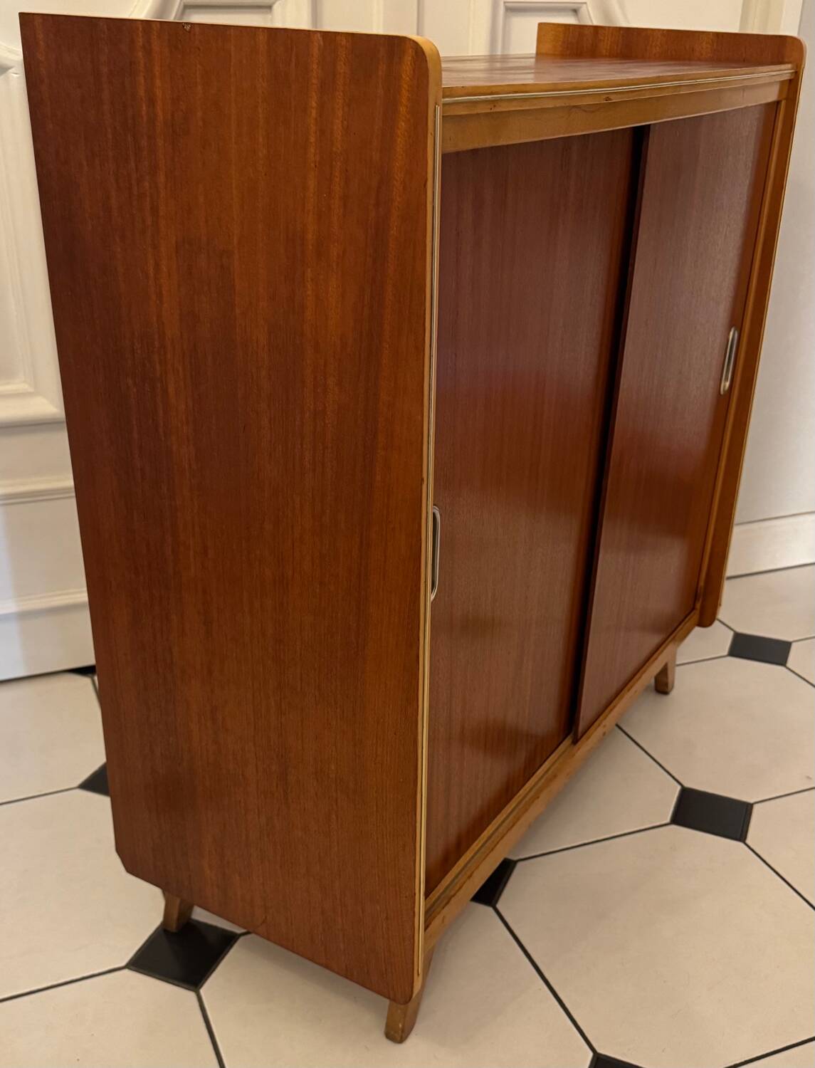 Vintage shoe cabinet with compass legs