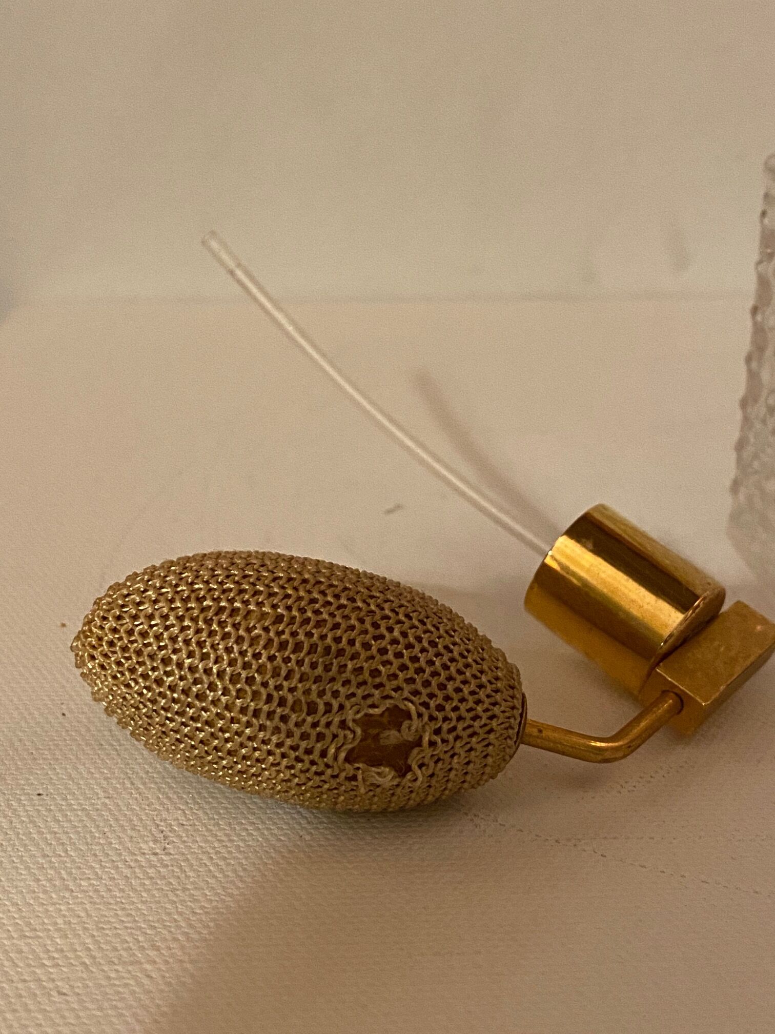 Glass perfume spray and vintage perfume atomizer gold pump