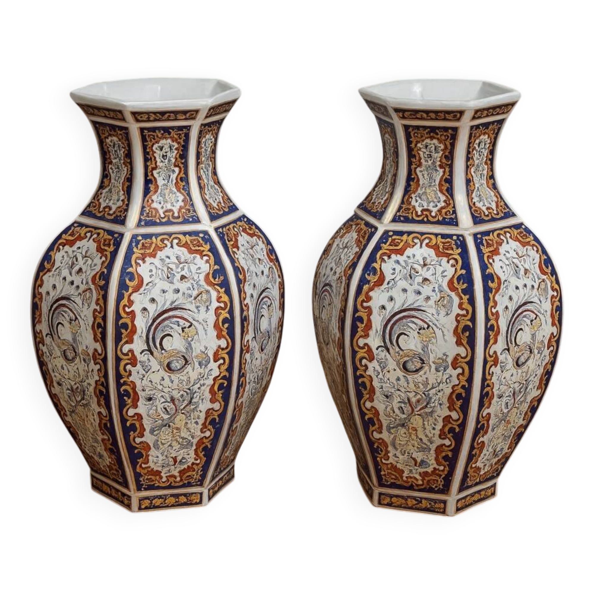 Pair of baluster vases in Imari porcelain