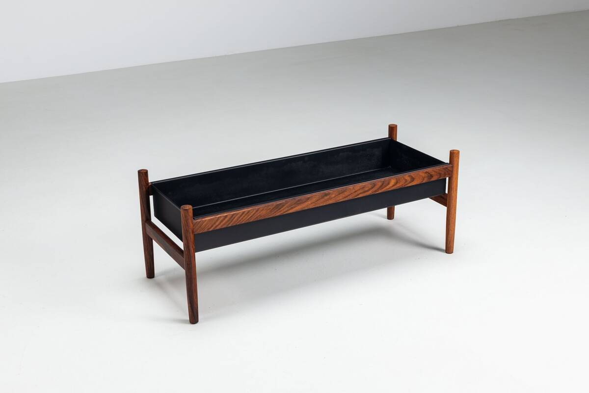 Hugo Frandsen large planter in rosewood Spottrup Denmark 1960