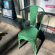 Chaise verte metal empilable sklum esprit tolix