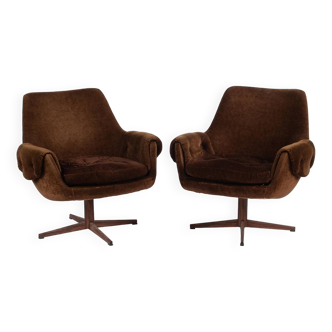 Pair of Scandinavian swivel armchairs