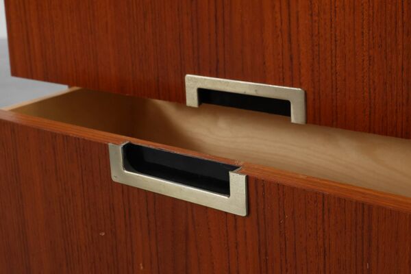 Table de chevet vintage en placage de teck avec 2 tiroirs, Belgique années 1950