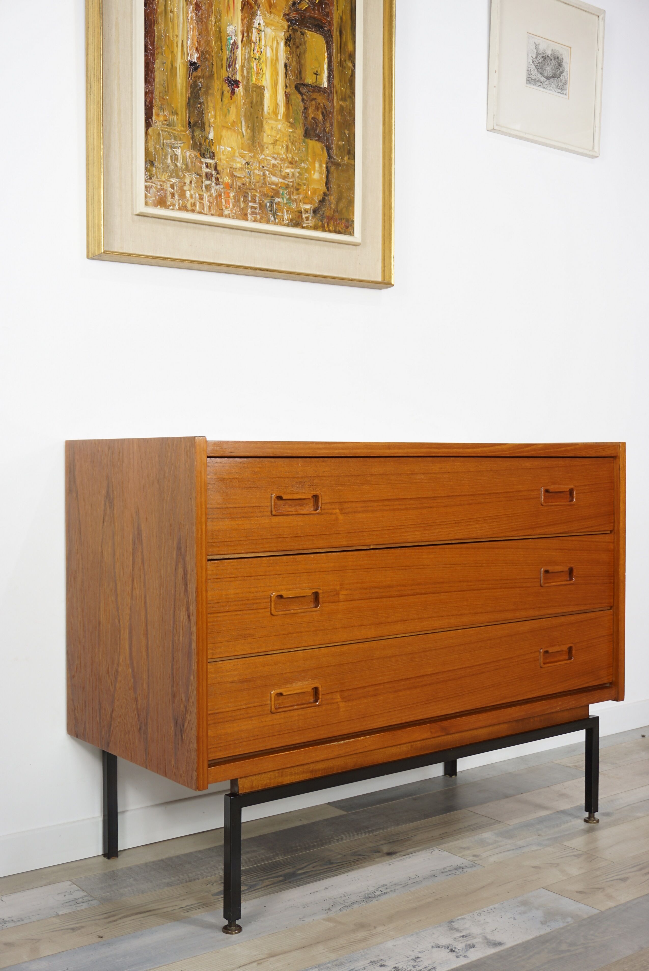 Commode en teck et métal années 60