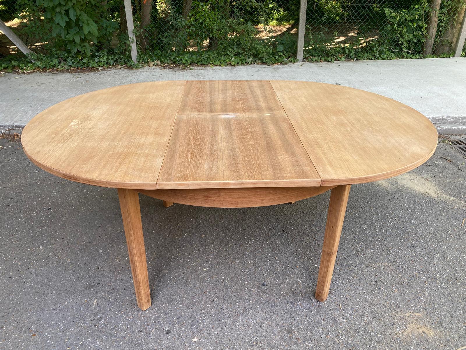 Scandinavian round extendable dining table renovated light oak 172cm