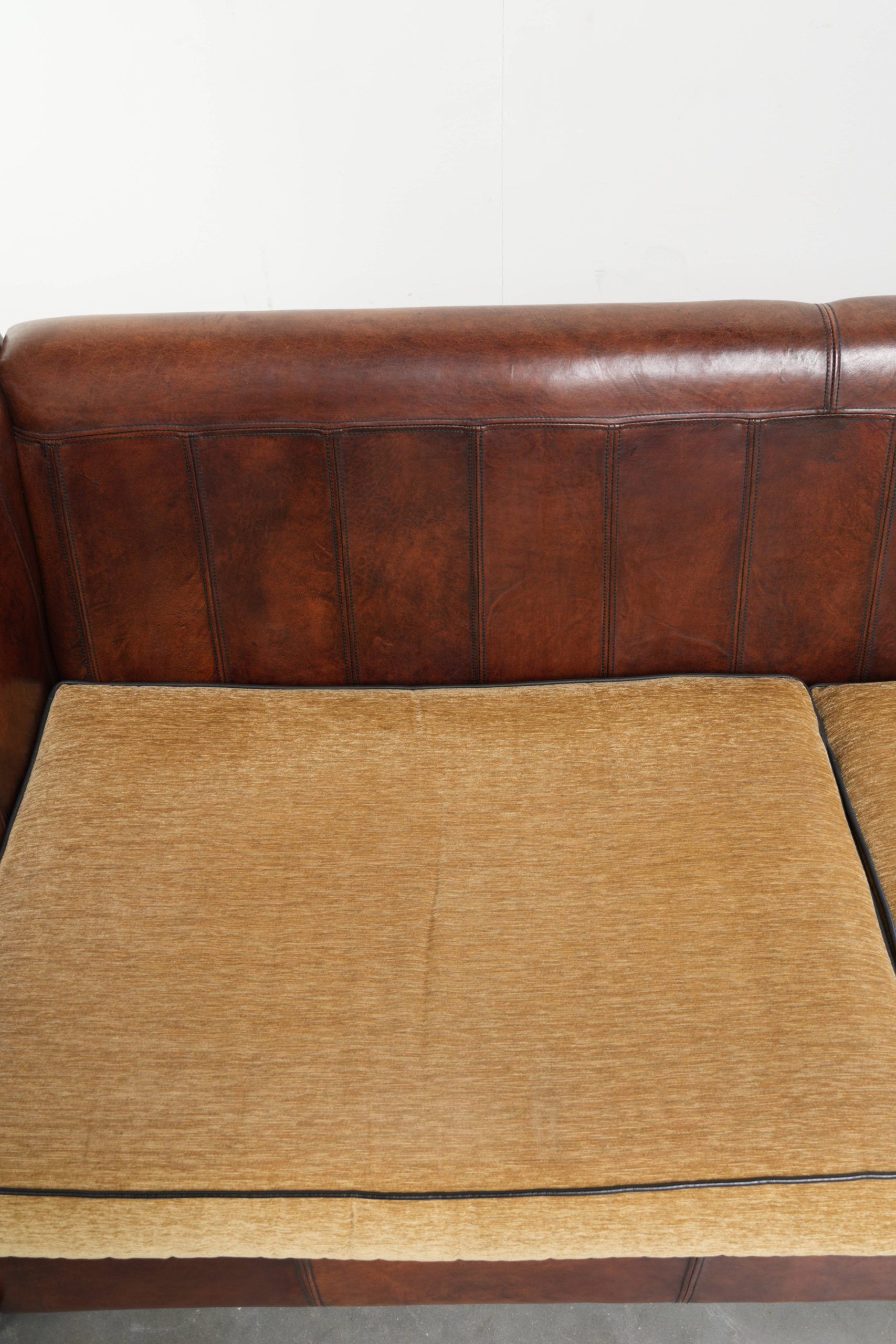 Sheepskin 3-seater sofa from the late 20th century with removable armrests