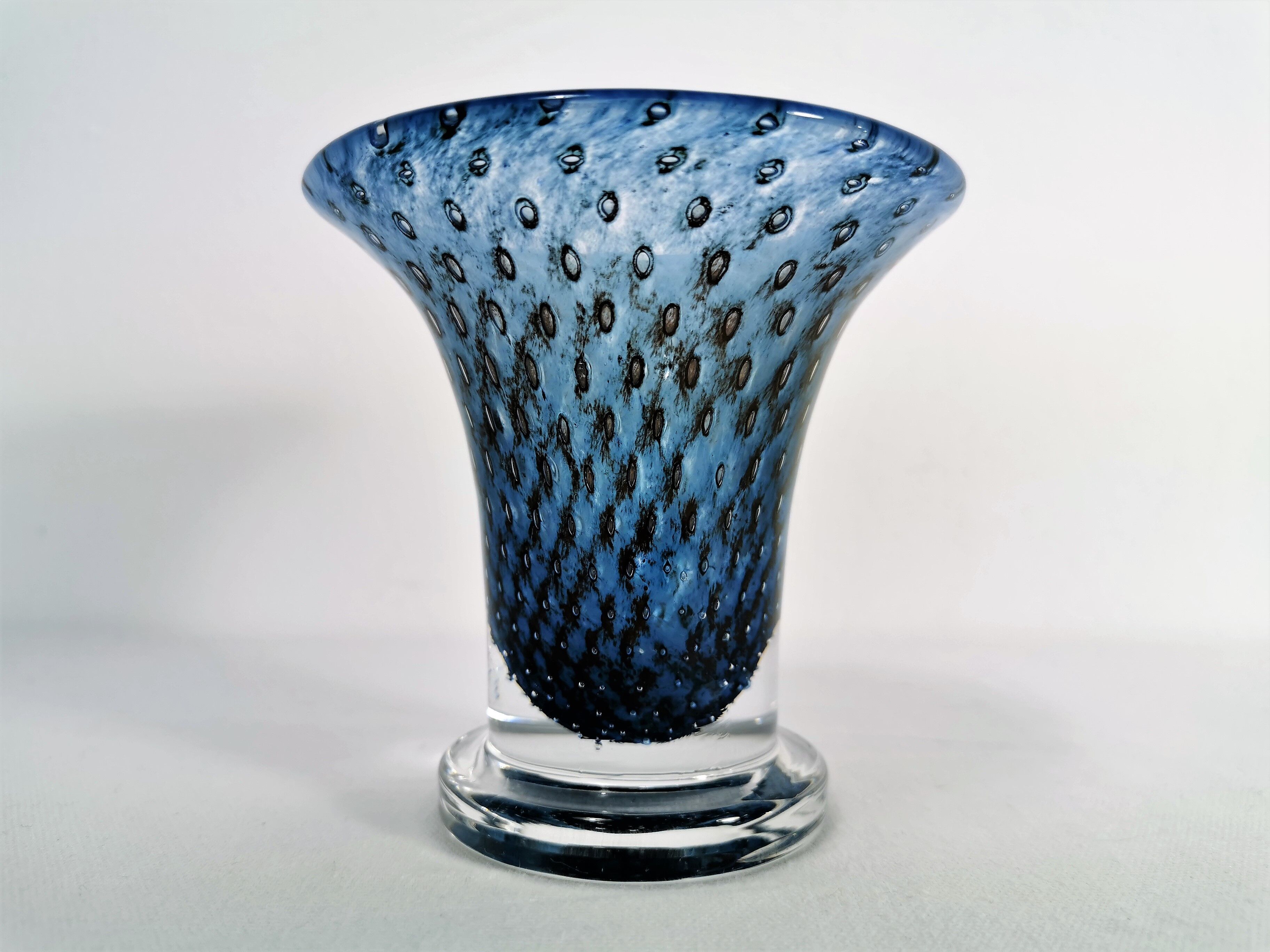 Kosta Boda Cirrus Vase by Bertil Vallien, 1960