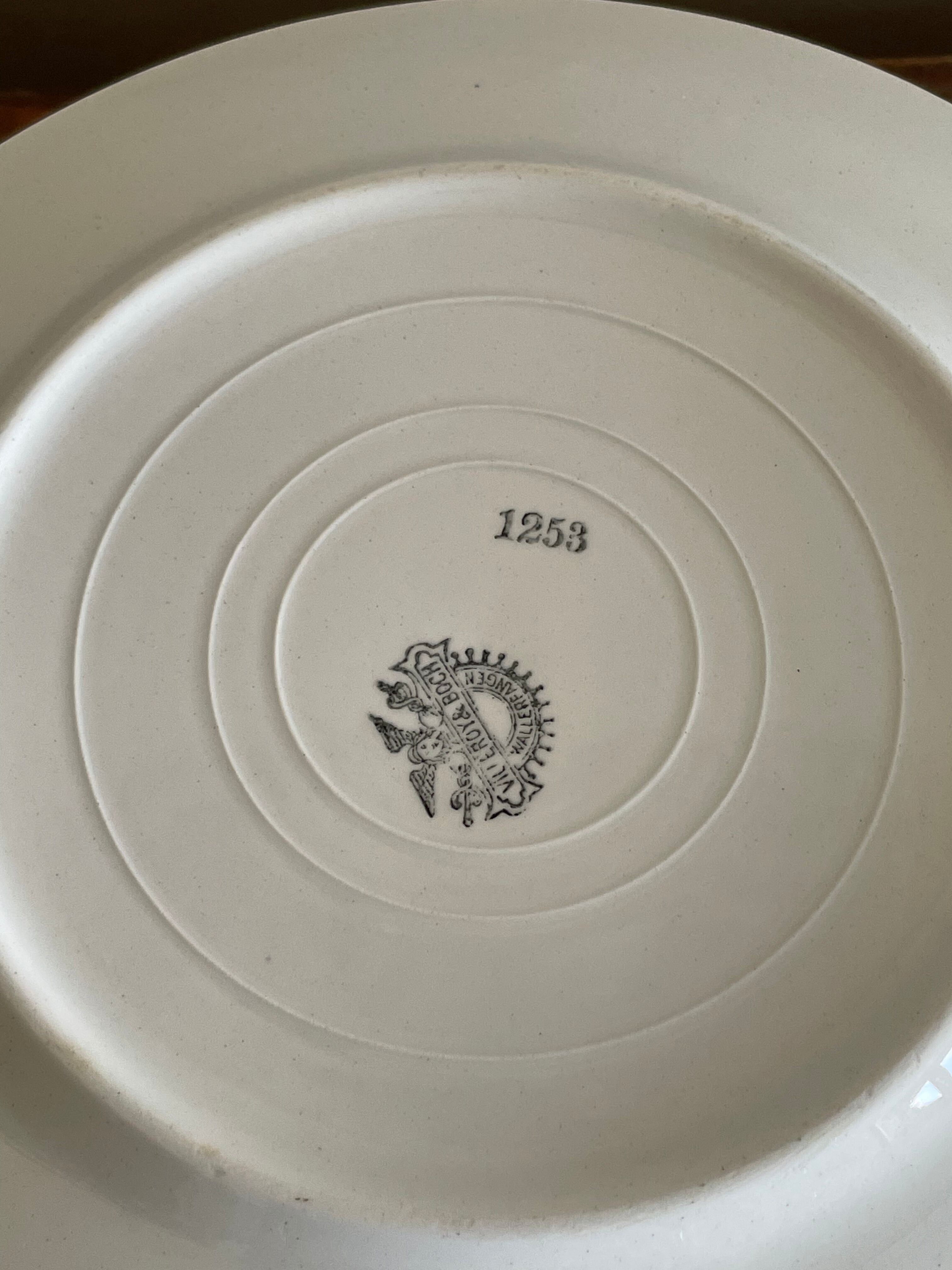 Lot de 9 assiettes Villeroy et Boch