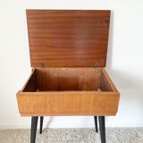 Vintage console desktop