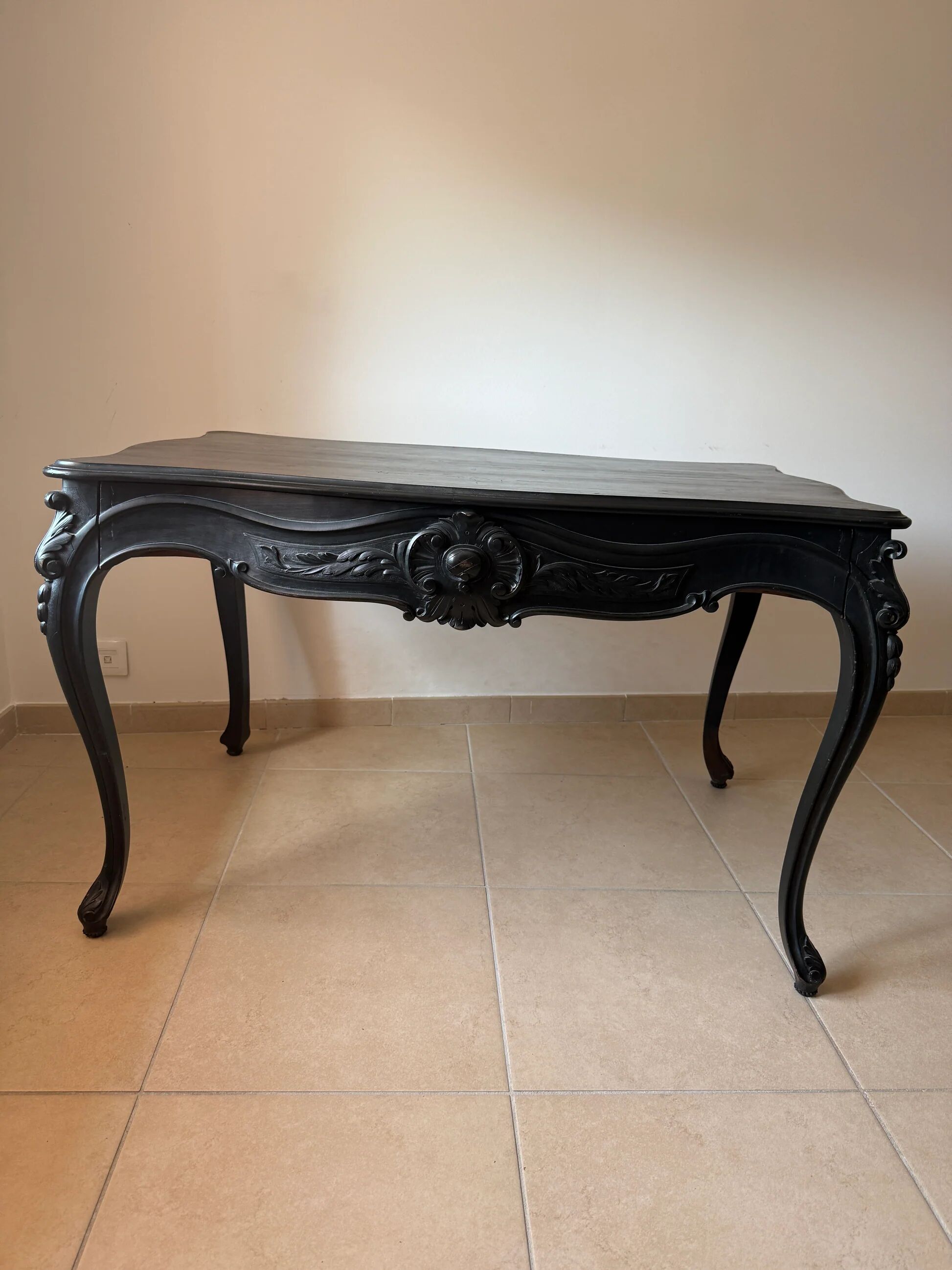Table à manger  / bureau baroque en hêtre noir