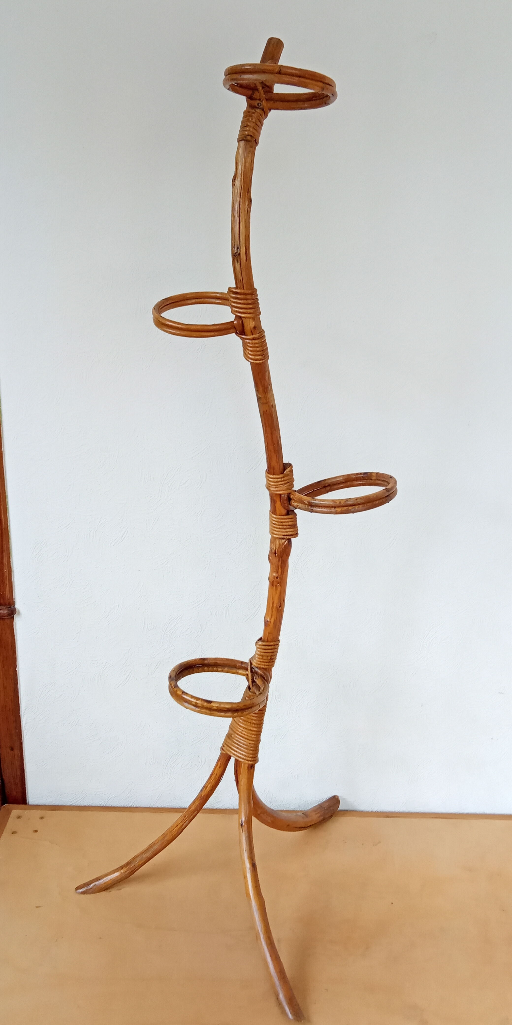 Rattan plant holder 50s