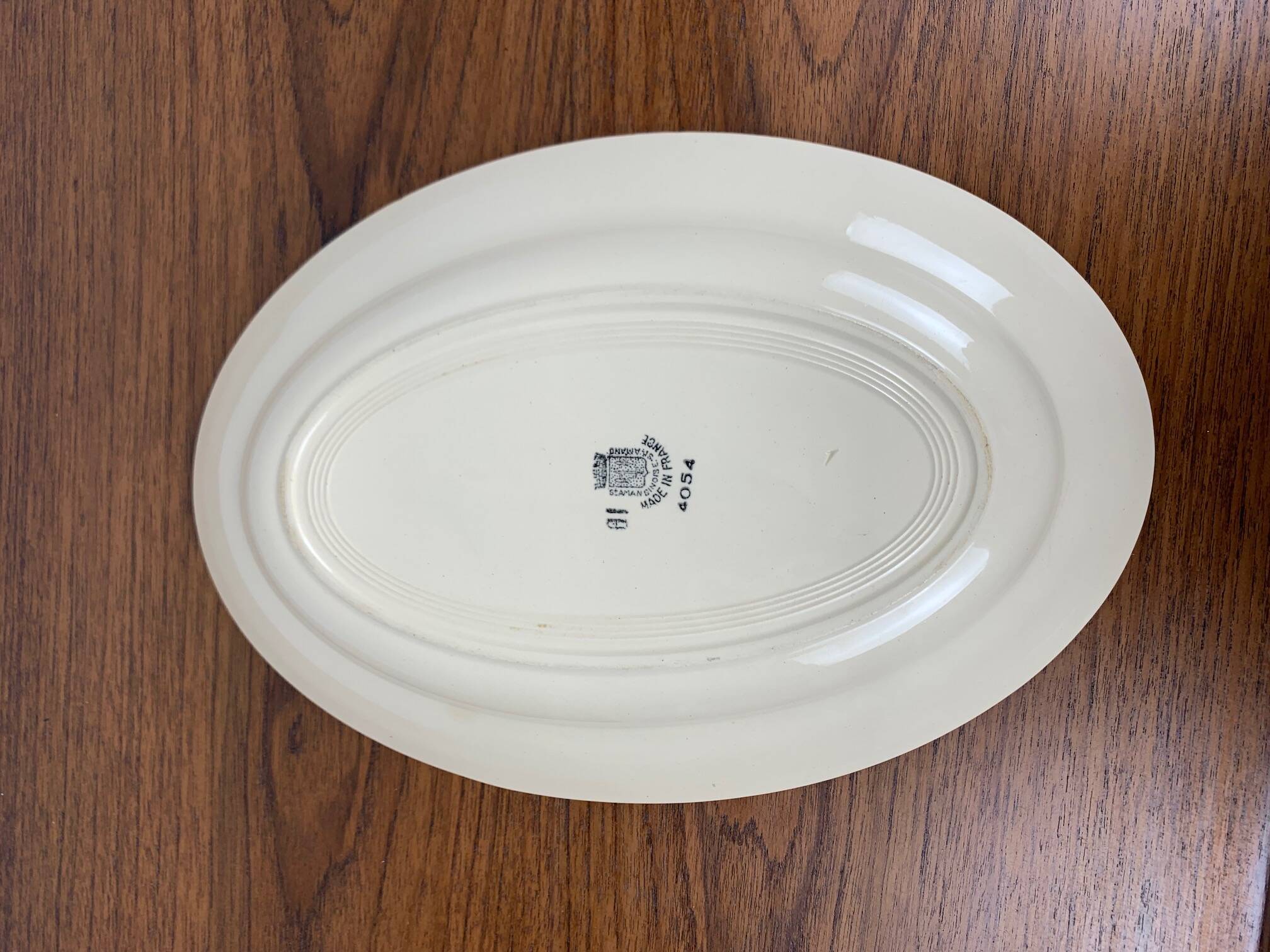 Oval dish "amandinoise", St Amand, geometric pattern, 20th century