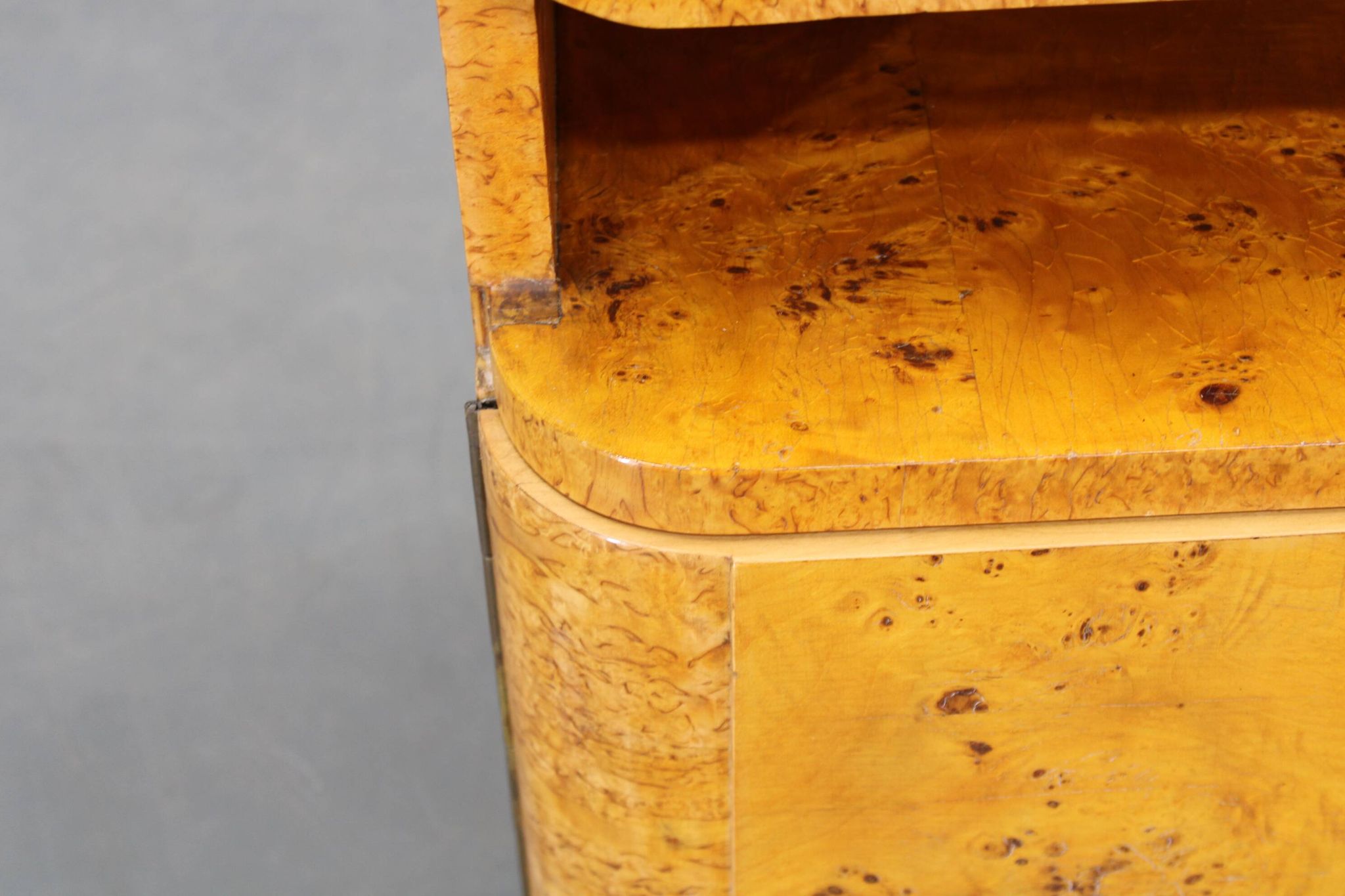 Pair of Art Deco burl wood nightstands, Czechoslovakia, 1940s