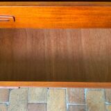Scandinavian secretary
