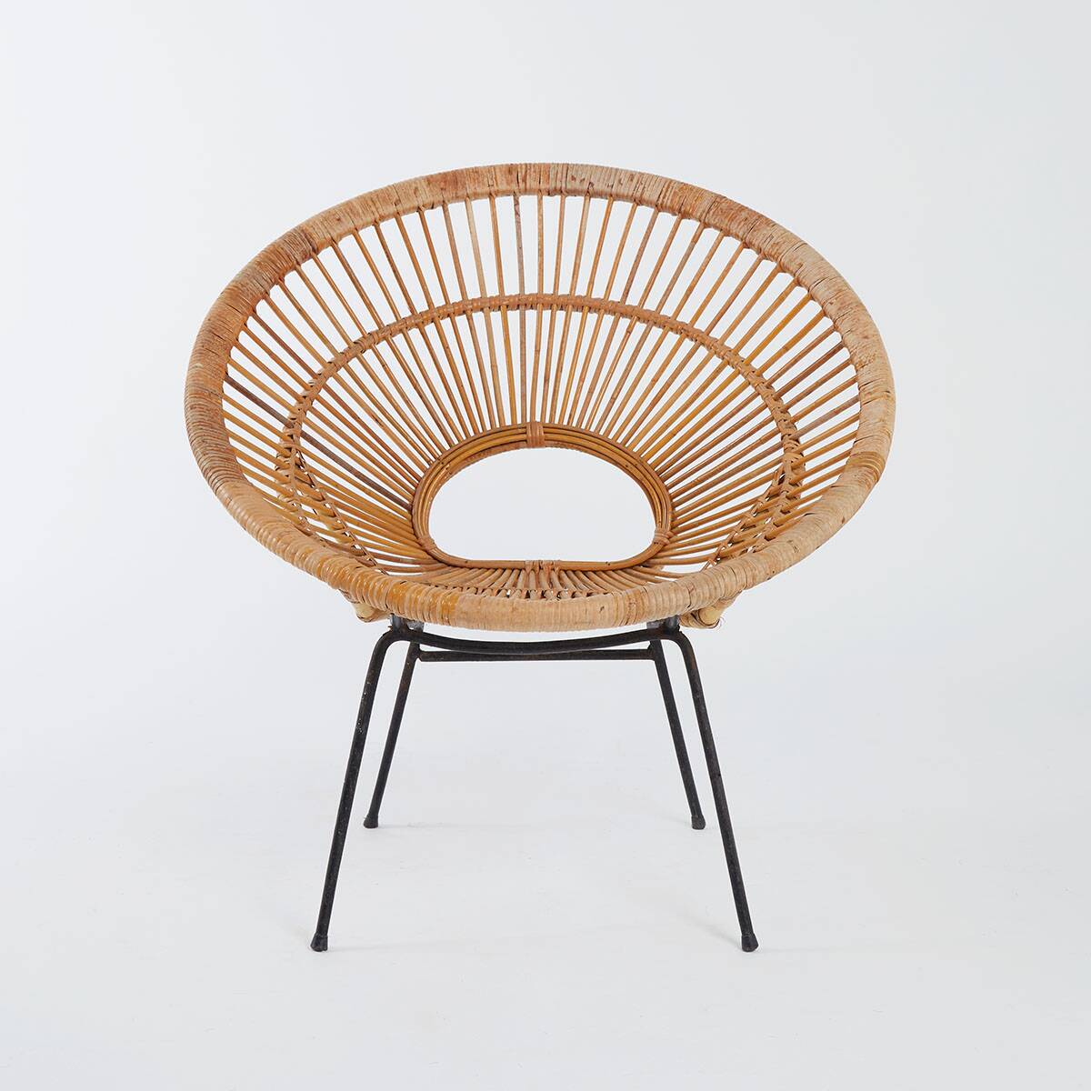 Fauteuil Corolle en rotin - 1960