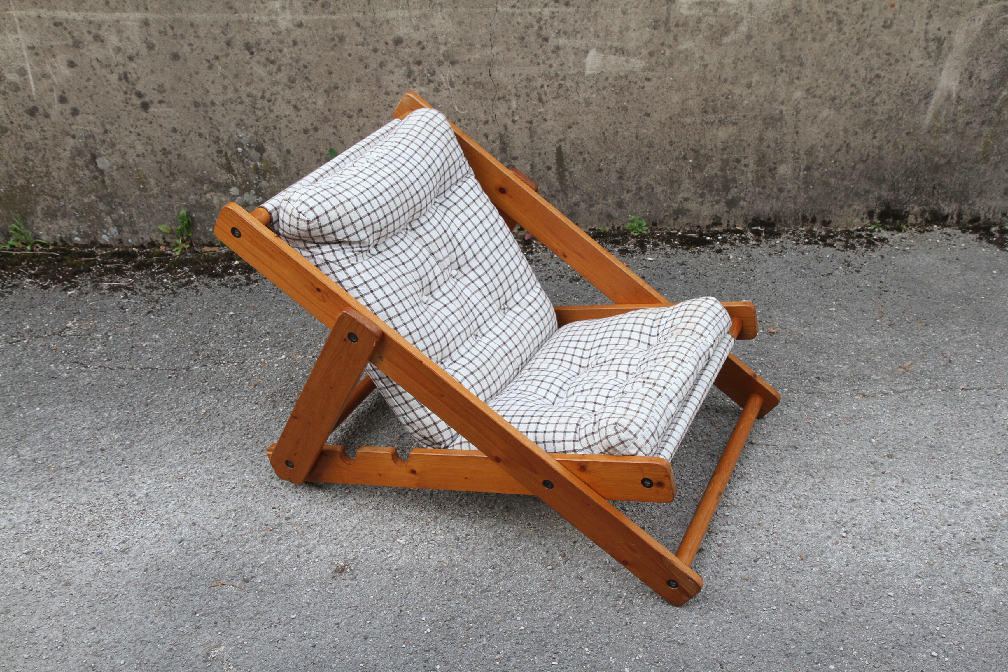 Kontiki chairs by Gillis Lundgren from the 1970s